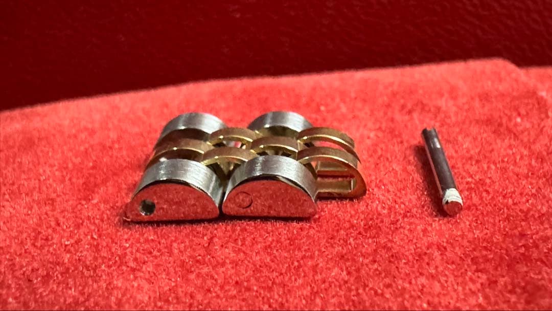 ロレックスレディースデイトジャストの新品外しのコマとケース