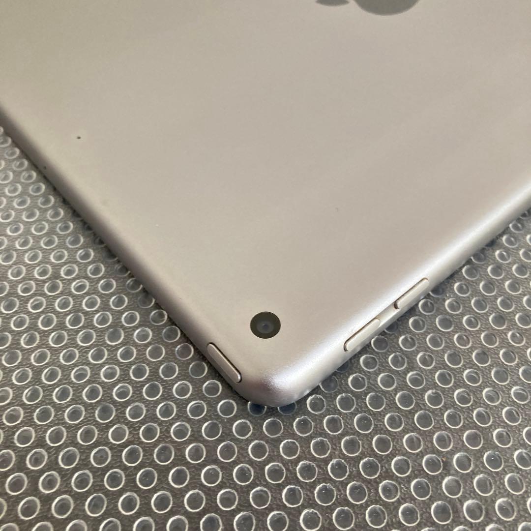 3509【早い者勝ち】iPad6 第6世代 32GB WIFIモデル☆