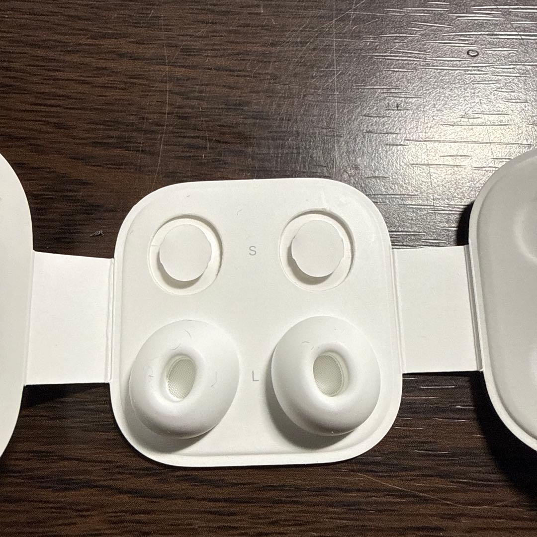 AirPods Pro ワイヤレス充電ケース付き