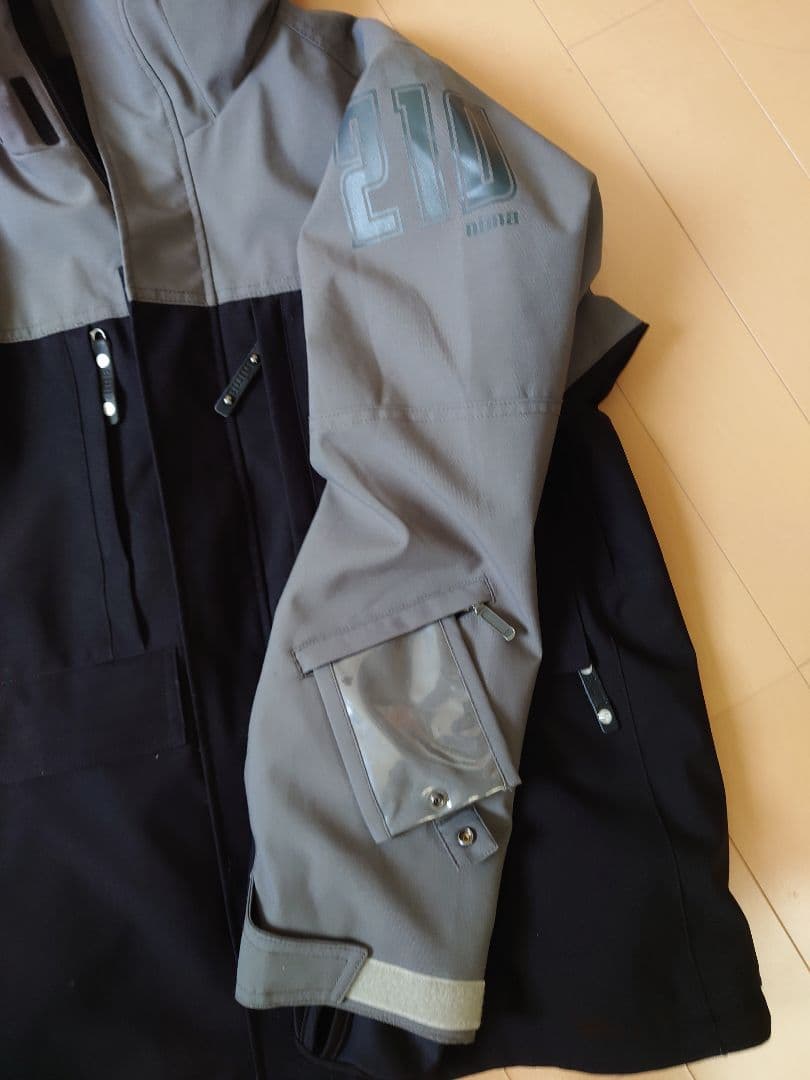 nima スノーボードウェア Sサイズ グレー/ブラック