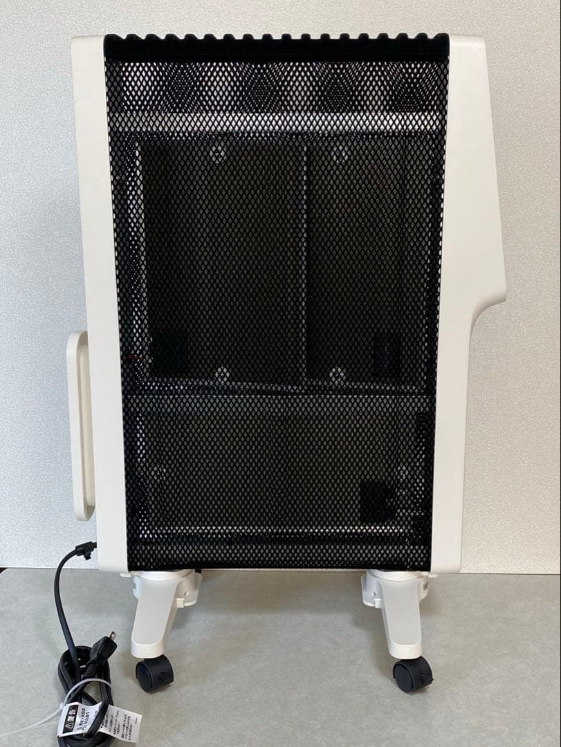 シロカ　遠赤軽量ヒーター　SN-M451 2024年製