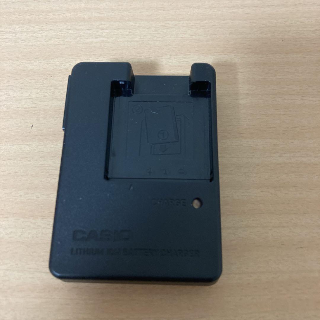 CASIO EXILIM ex-z29 シルバー 箱付　コンデジ　デジカメ