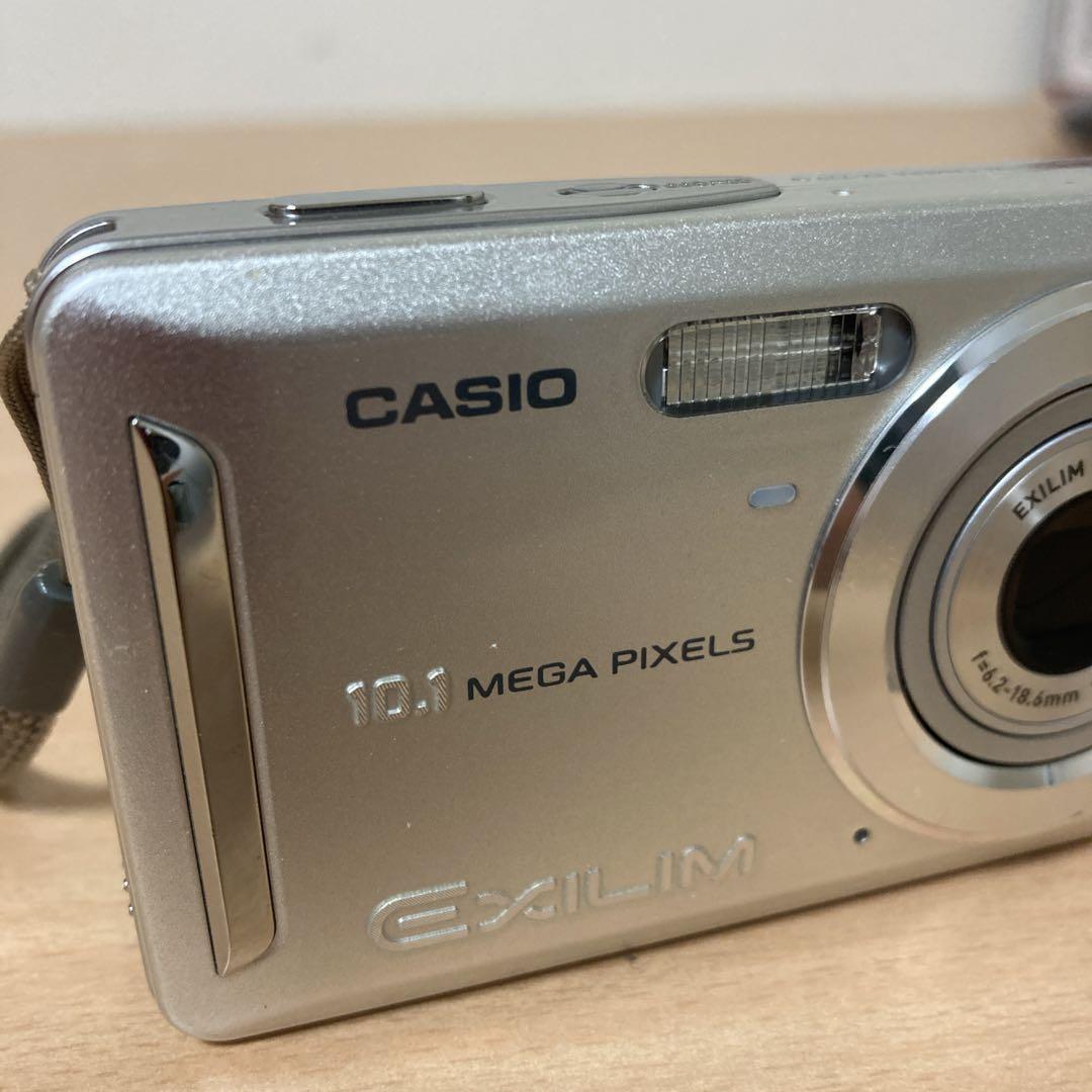 CASIO EXILIM ex-z29 シルバー 箱付　コンデジ　デジカメ