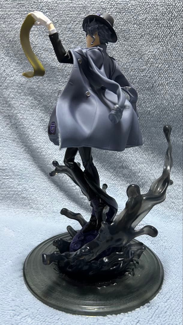 開封品 ツイステ アズール・アーシェングロット フィギュア