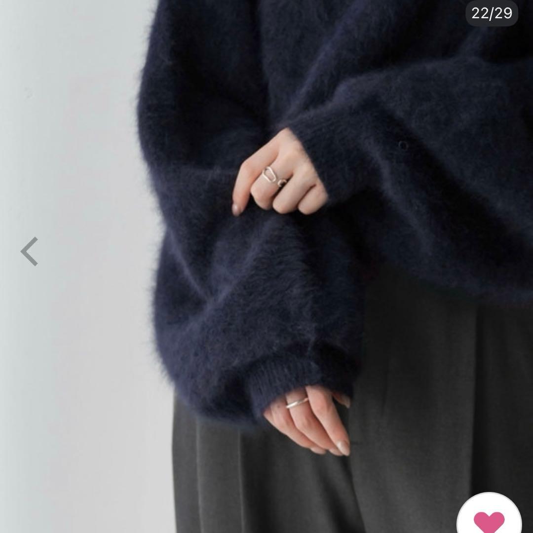 ネイビー Vネック ボリュームスリーブ ファーニット2WAYパフスリーブニット