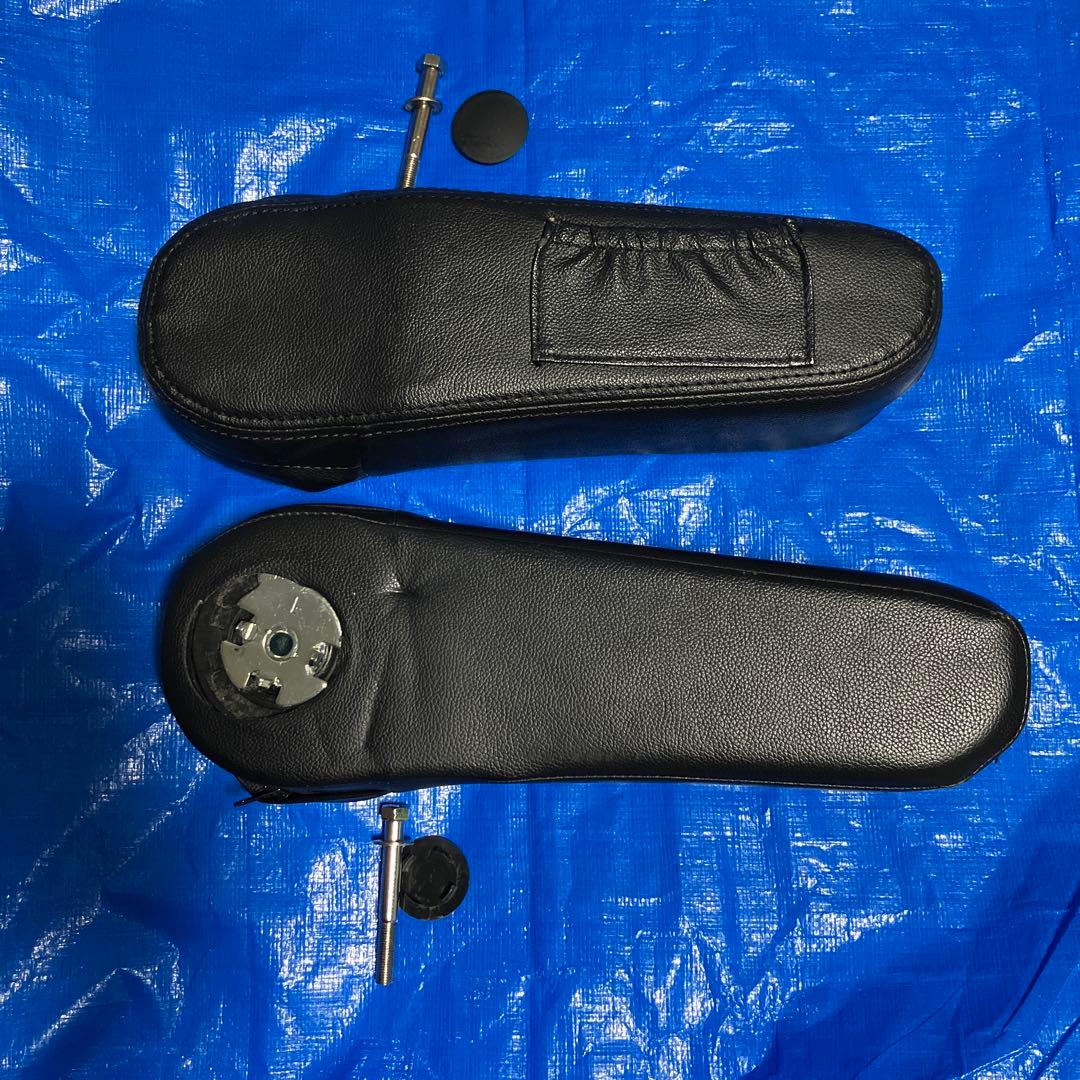 Silk Blaze BIG ARMREST ノア、ヴォクシーワイドアームレスト