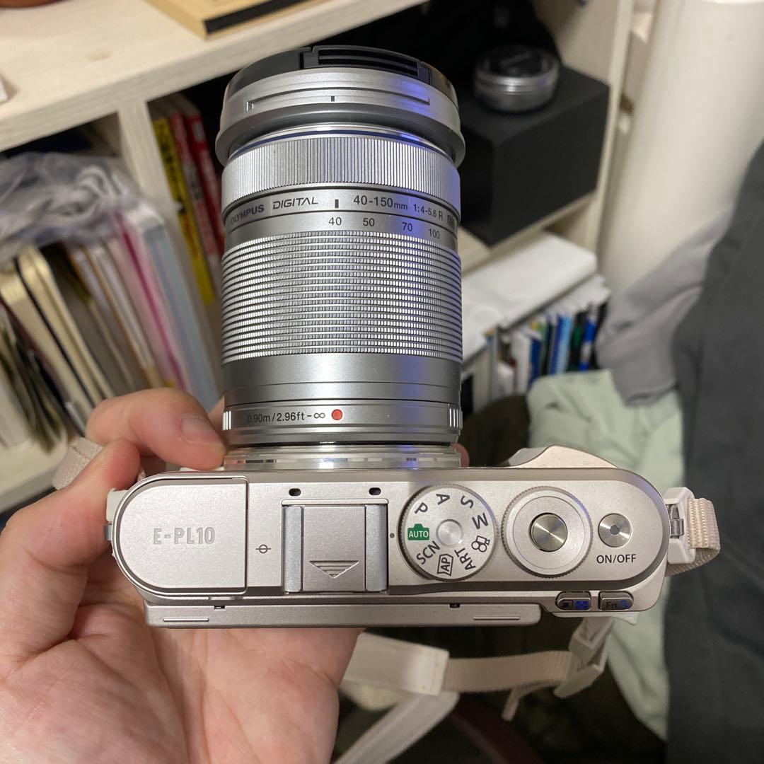 Olympus E-PL10 ミラーレス一眼 シルバー
