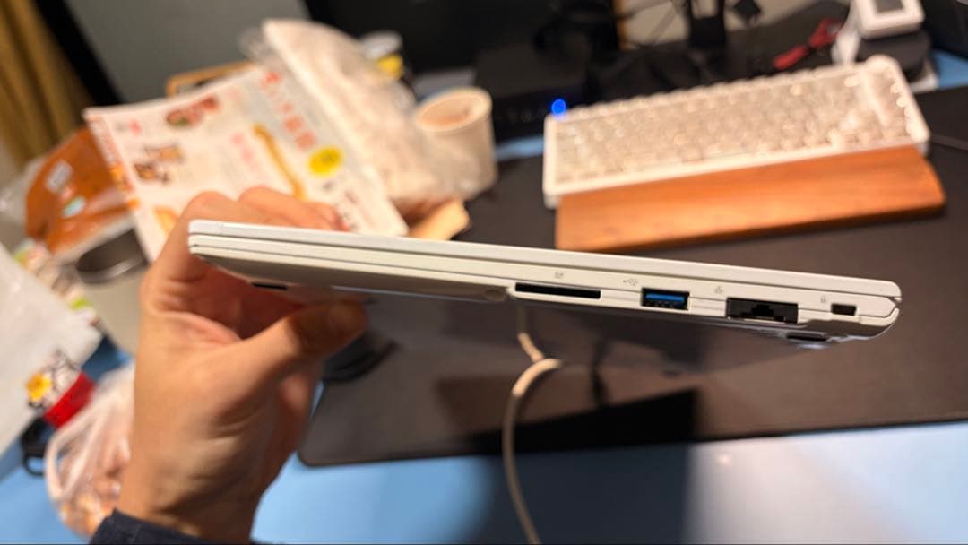 富士通 LIFEBOOK UH75/B3 i3 12g+128g 新バッテリー