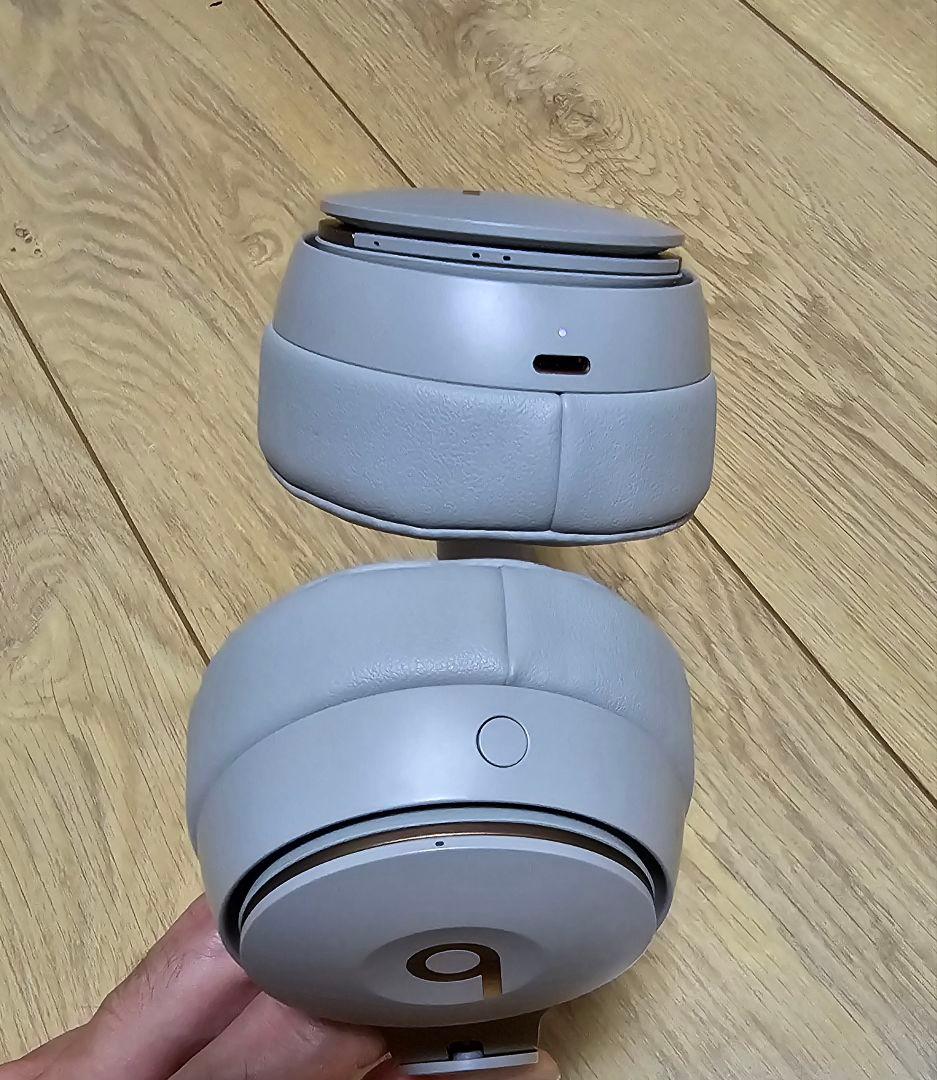 ヘッドホン Beats SOLO PRO GRAY