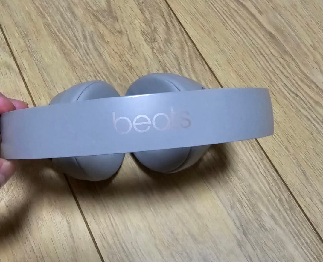 ヘッドホン Beats SOLO PRO GRAY