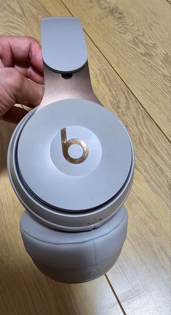 ヘッドホン Beats SOLO PRO GRAY