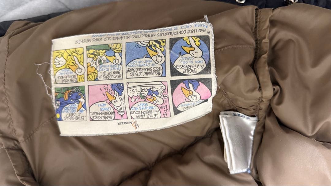 g*p様 Moncler フード付きダウンジャケット 黒