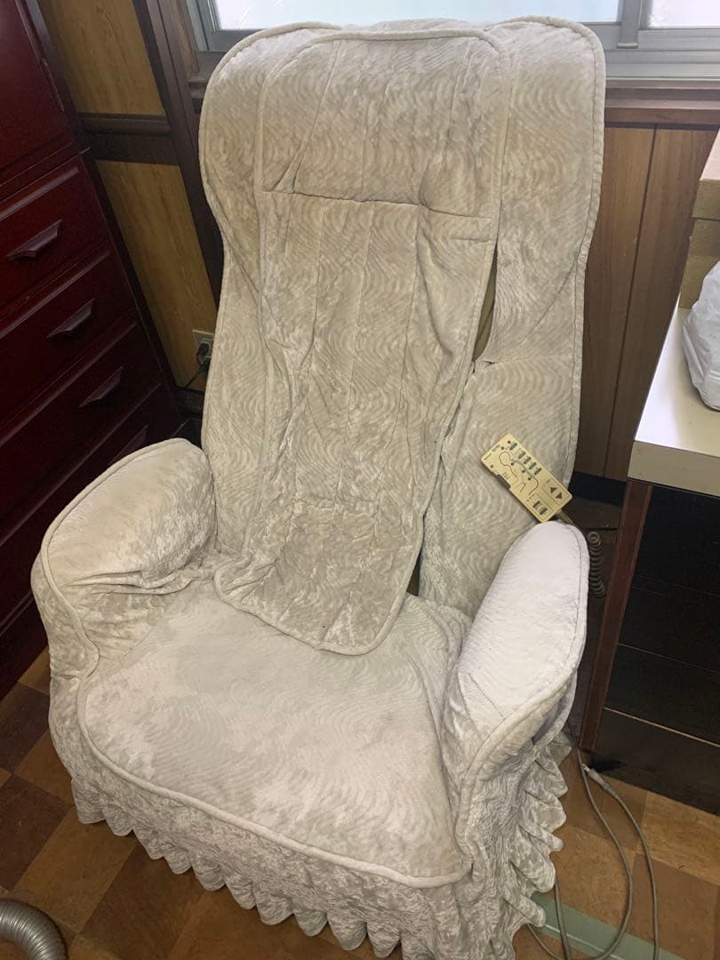 モミモミ　マッサージチェア　完動品