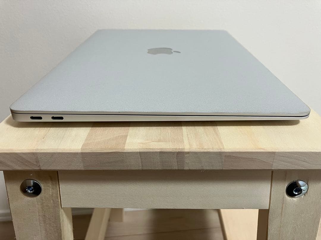 Apple MacBook Air2020年M1モデル 8G 512GB