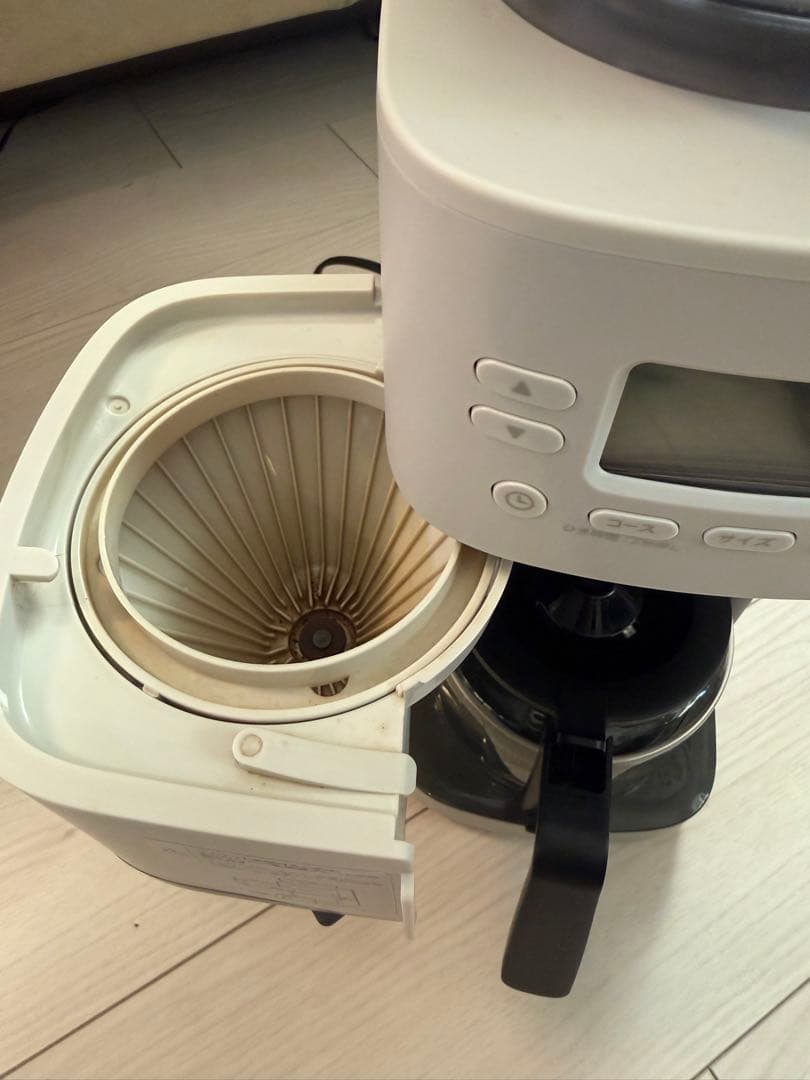 siroca シロカ　コーン式全自動コーヒーメーカー　SC-C251