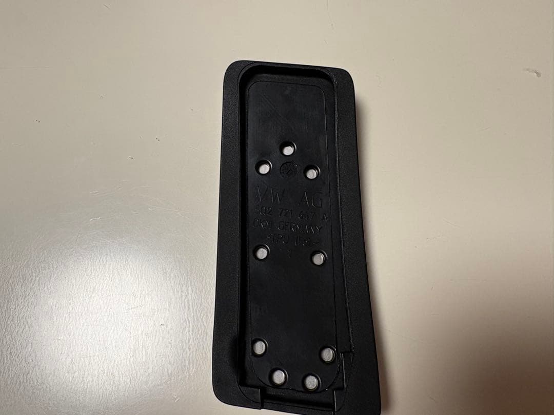 Volkswagen純正　ペダルカバーセット