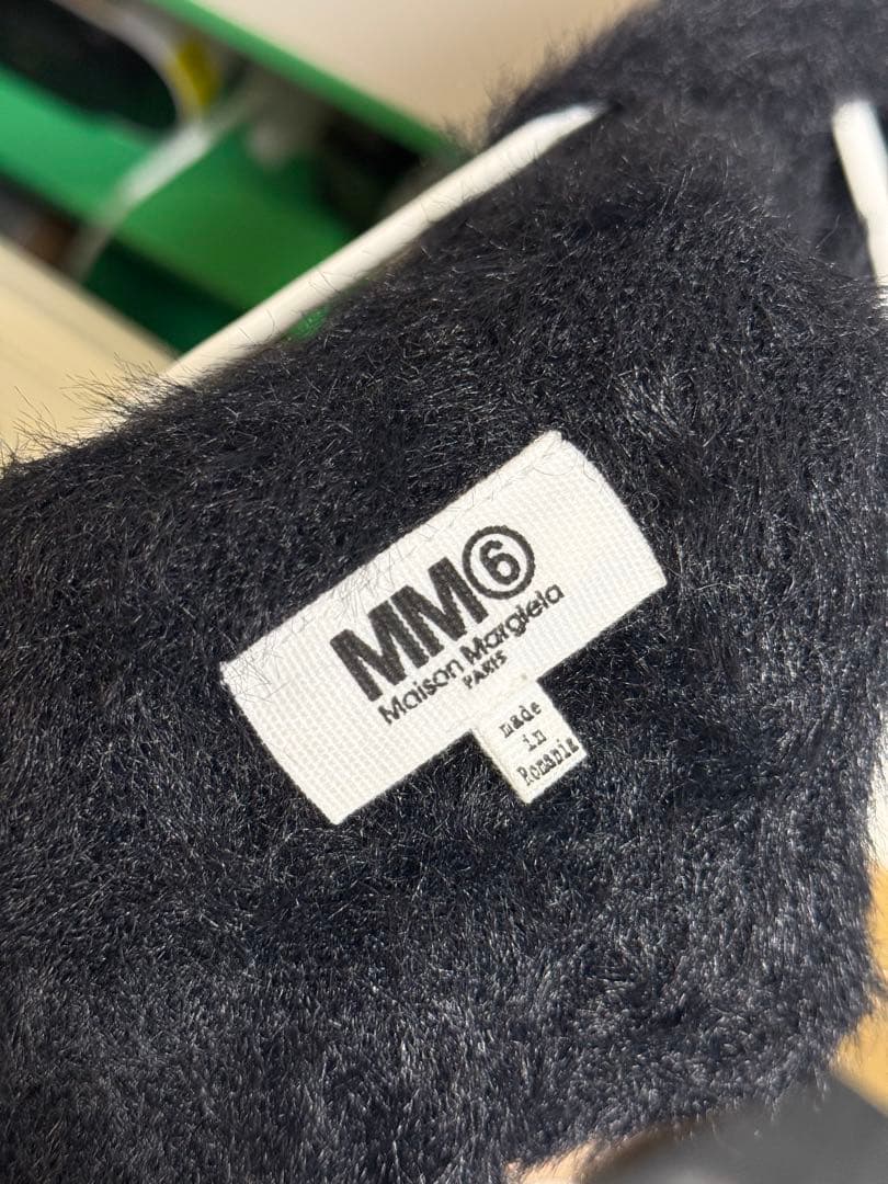 MM6 トップス　オフショルダー