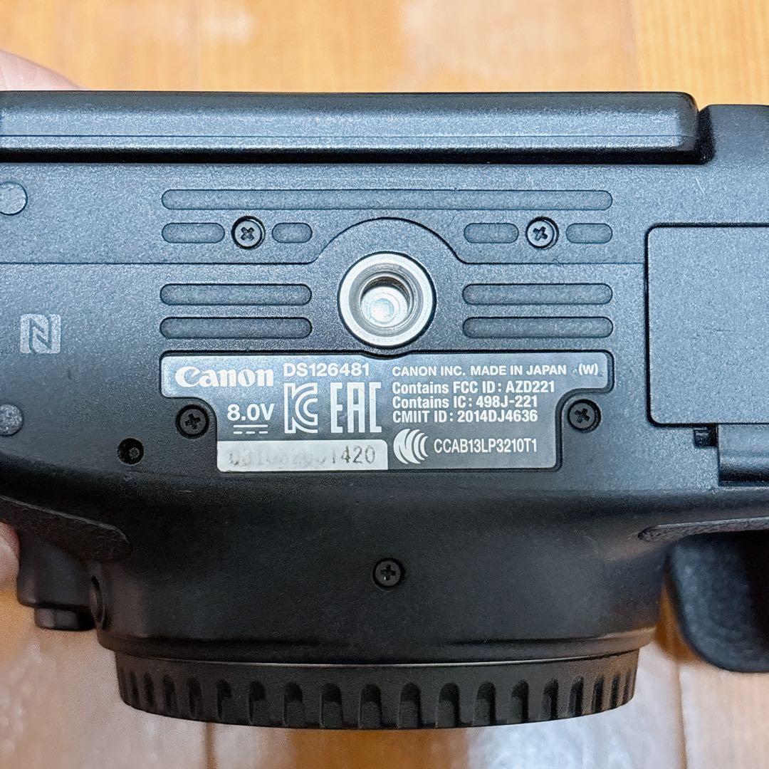 Canon EOS 8000D ダブルズームキット 充電器付 動作確認済