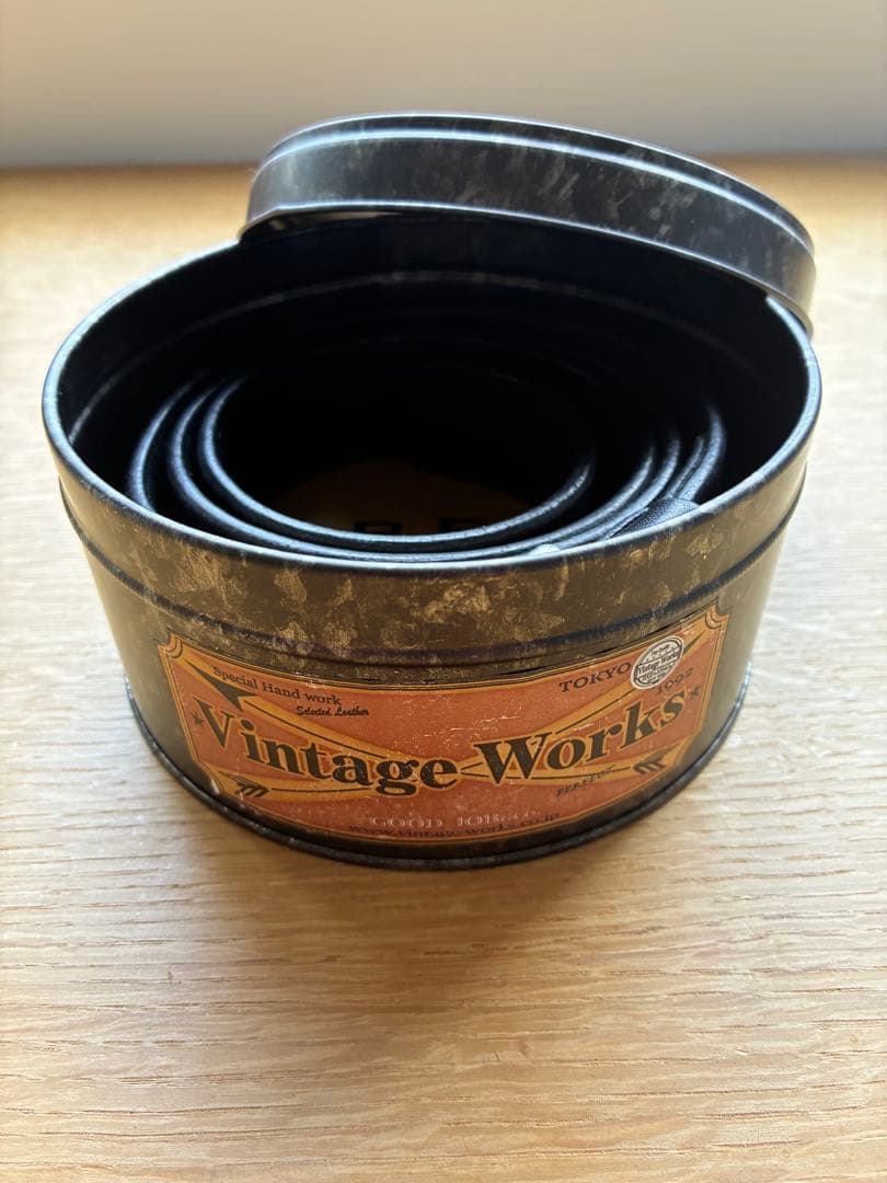 ヴィンテージワークス DH5702 ハンドメイドレザーベルト牛革(ブラック)