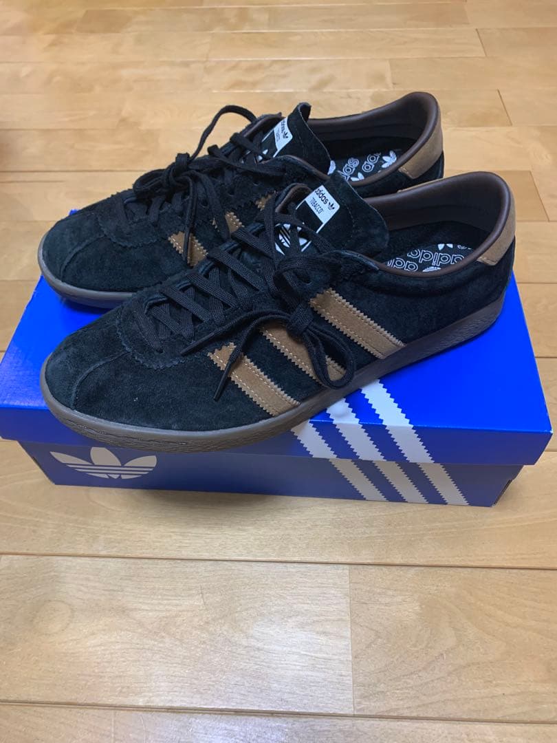 靴 adidas tobacco 27cm