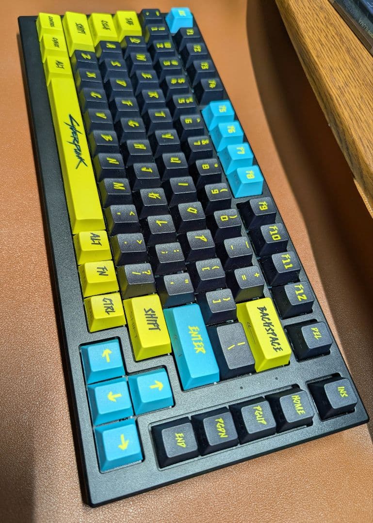 AKKO TAC75 HE サイバーパンクキーキャップ換装版