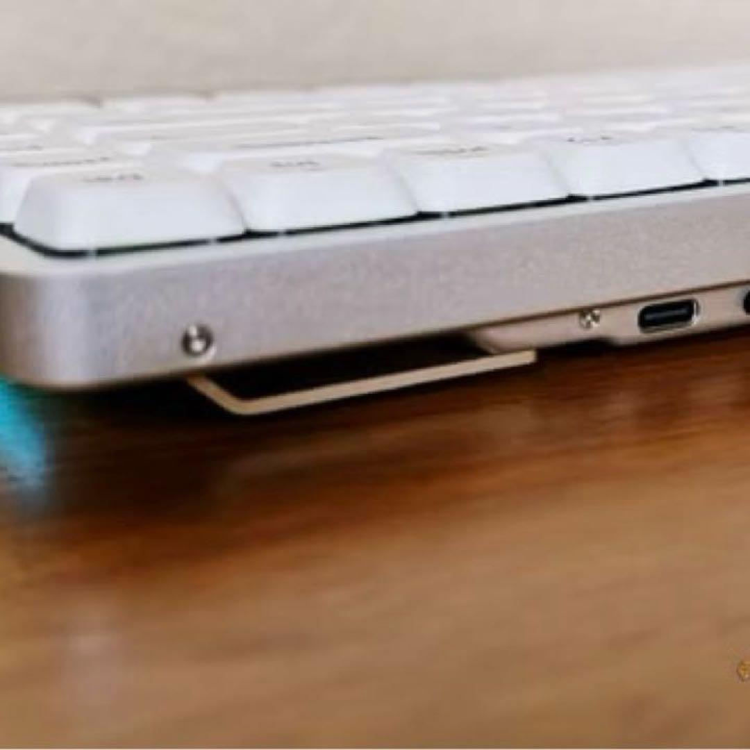 Lofree Flow アルミ高級キーボード　ホワイト