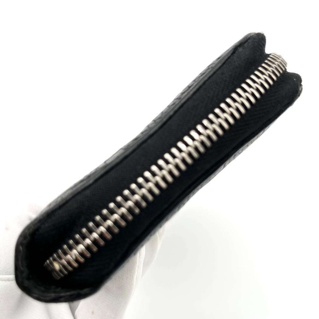 【美品】GUCCI ラウンドファスナー　エンボス　ジャンボＧＧ　ブラック