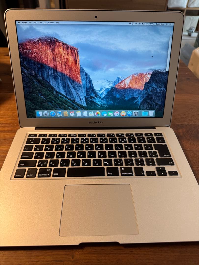 MacBook Air 13インチ i5 256GB 4GB Mid 2013