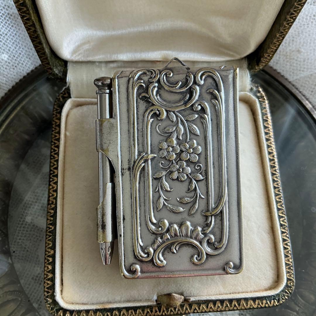 【A】フランスアンティーク　すずらん　カルネドバル　シルバープレート　ペンダント