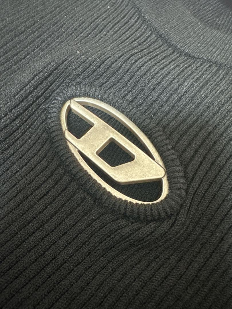 ディーゼル　DIESEL トップス