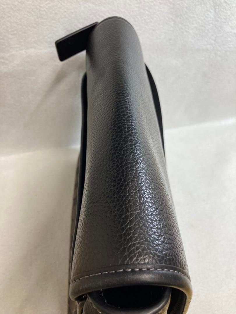 ✨良品✨COACH ブラックレザー ショルダーバッグ※訳あり★