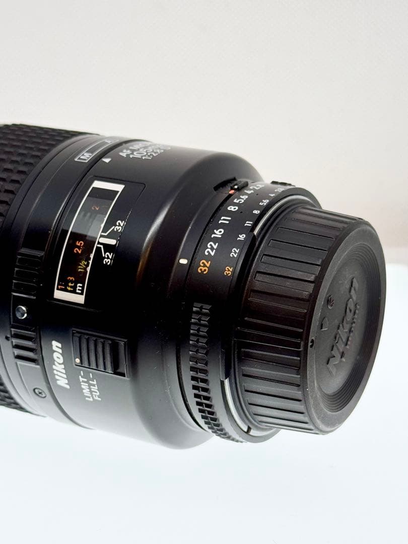 レンズ(単焦点) Nikon AF MICRO NIKKOR 105mm f/2.8 D
