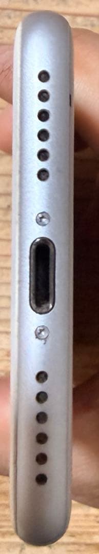 【美品】付属品ありiPhone8 74% 64GB SIMフリー　シルバー