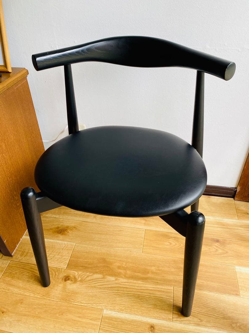 ハンスJウェグナー エルボーチェア リプロダクト