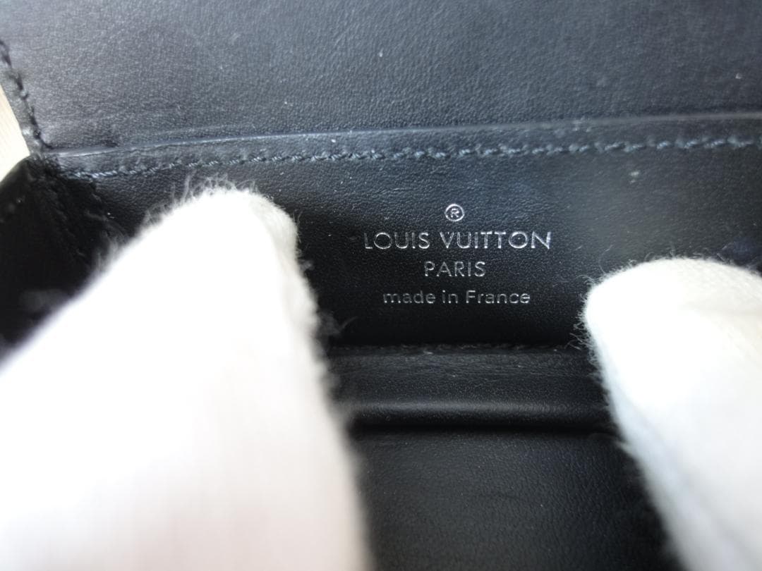 超美品☆超希少☆ヴィトン【タイガ】新型ケース【レザー パース】A54