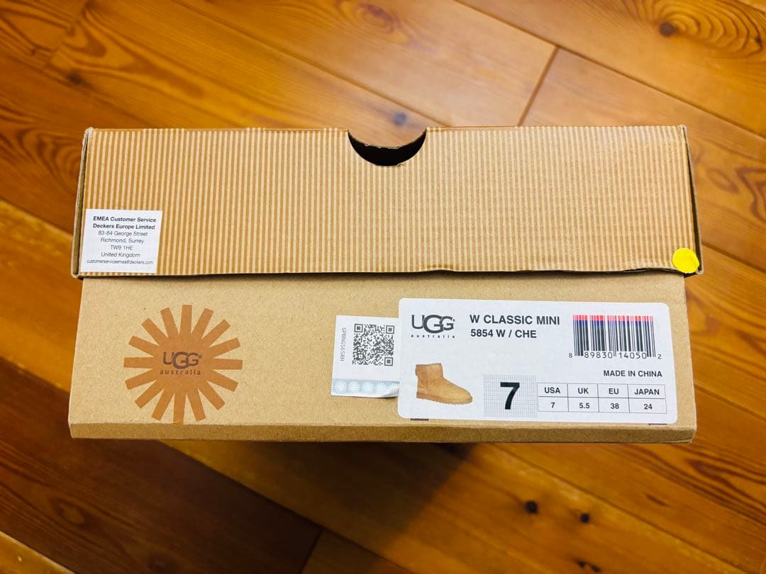 UGG クラシックミニ　ブーツ　 Chestnut W7