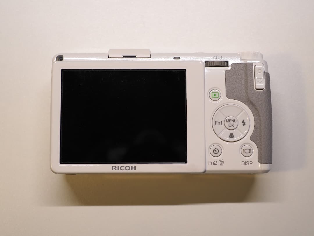 【美品】GR DIGITAL IV ホワイトエディション(SH176回)