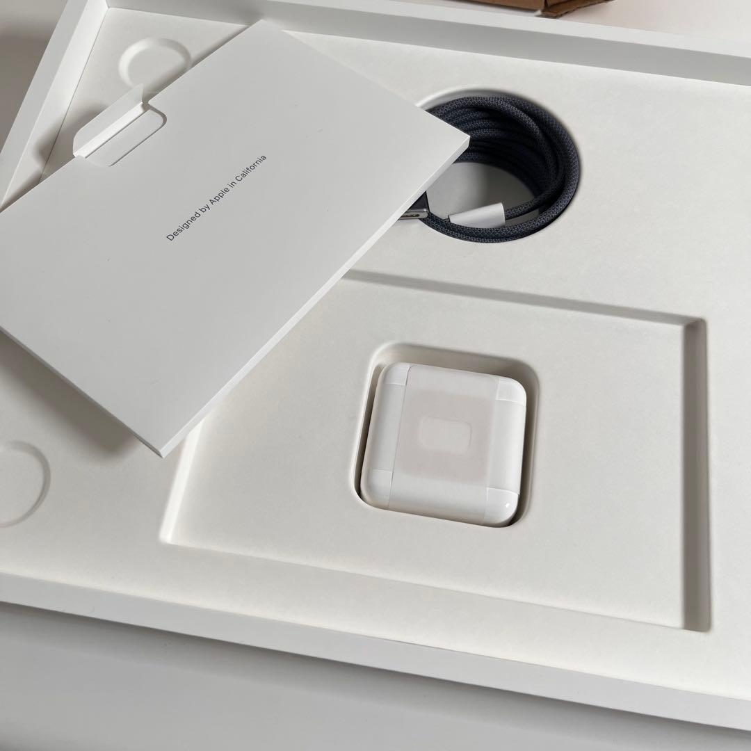 美品 MacBook Air M2 13インチ ミッドナイト 512GB 8GB