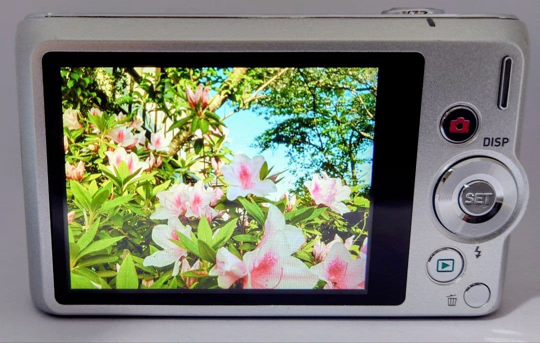 CASIO EXILIM 12倍ズーム デジカメ シルバー 3インチ大画面LCD