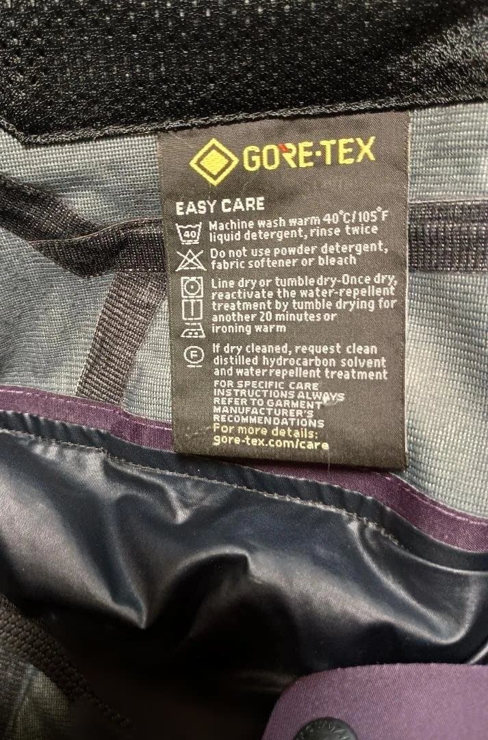 マウンテンハードウェア Mountain Hardwearゴアテックスジャケット