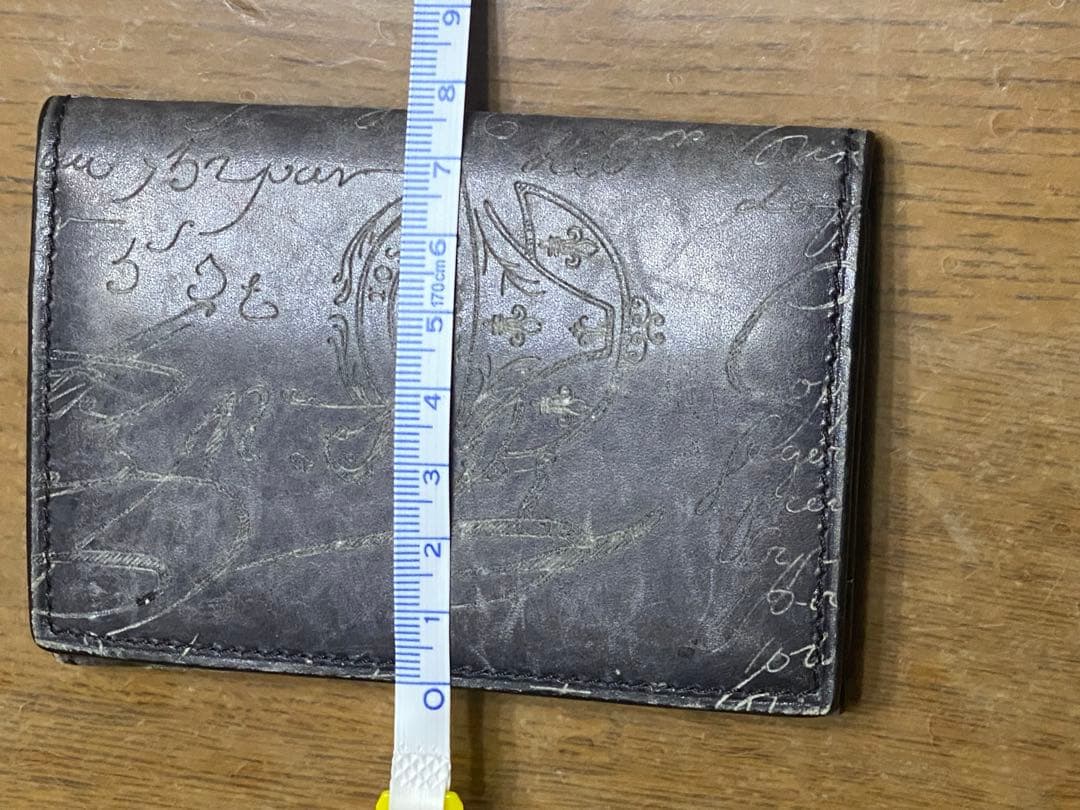 ベルルッティ　名刺入れ