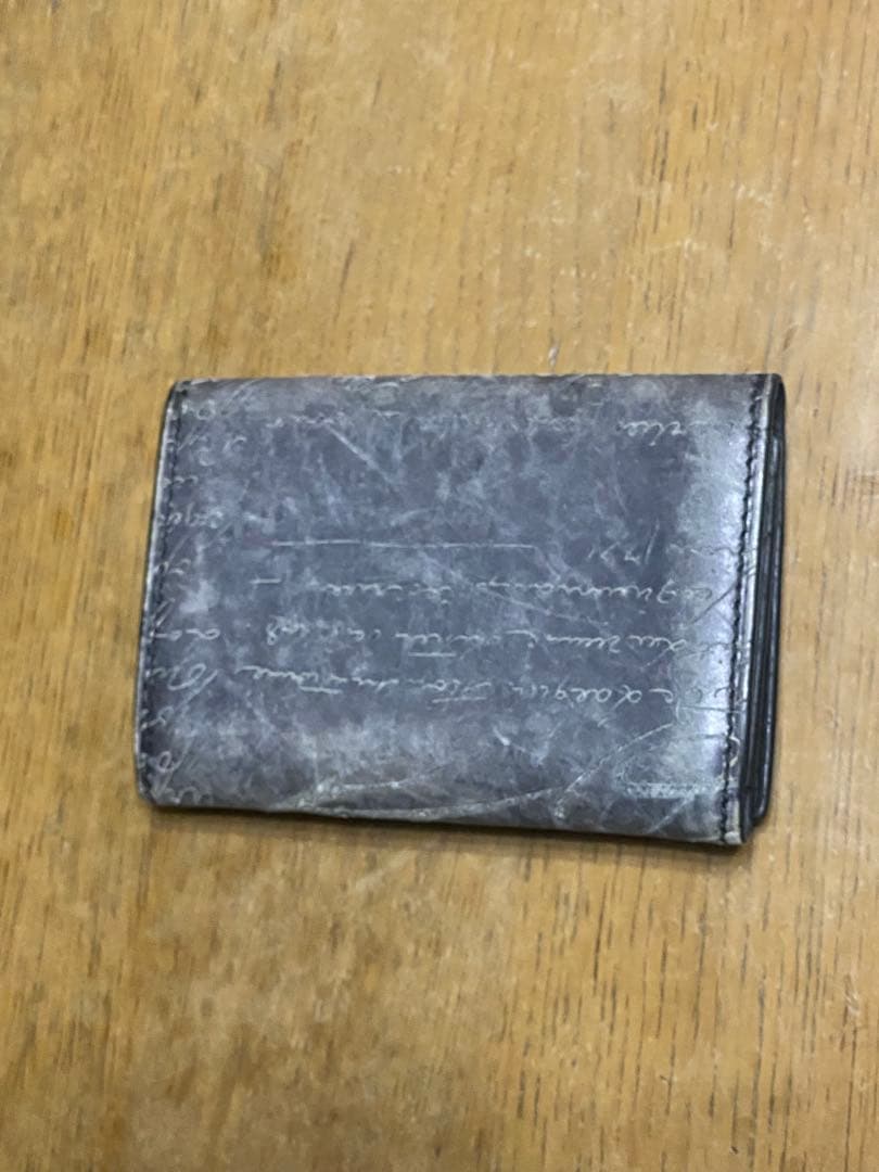 ベルルッティ　名刺入れ