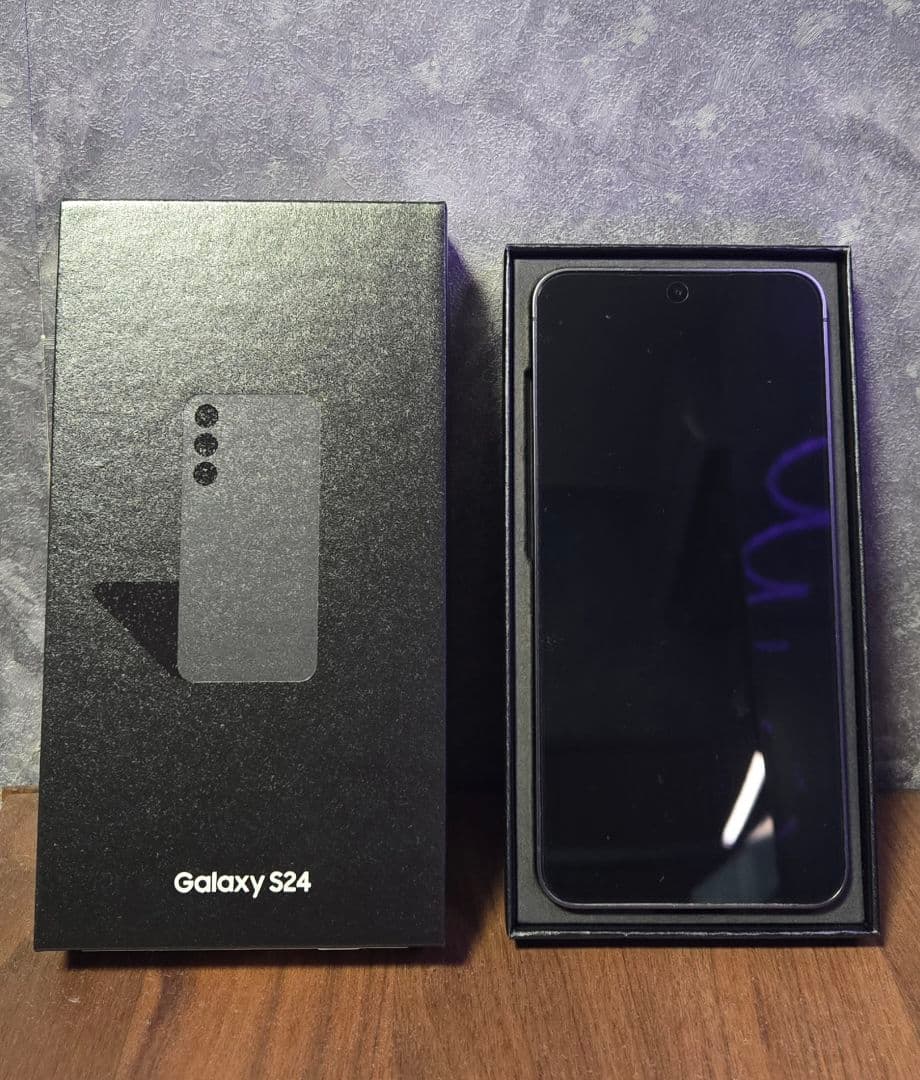 Samsung Galaxy S24 256GB ブラック 国内版＋おまけ