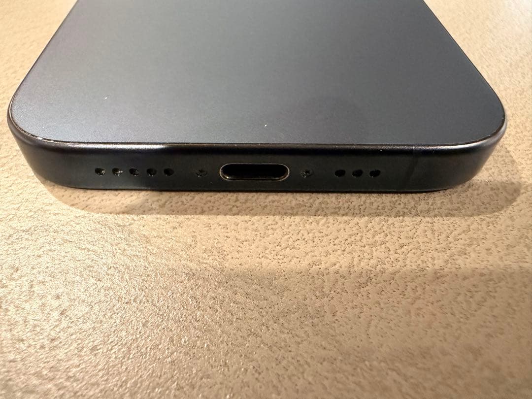 Apple iPhone 15 Pro 256G ブルーチタニウム 本体