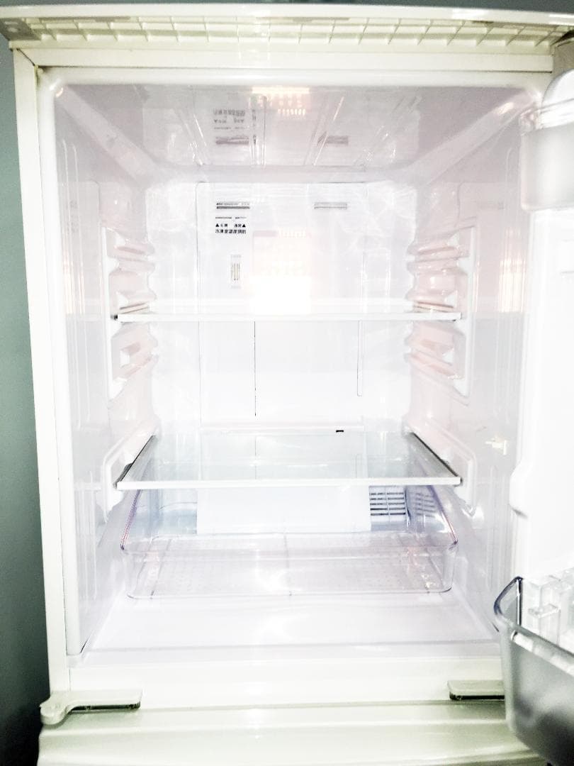 30日迄！送料無料◆中古★SHARP 137L 冷蔵庫【SJ-14W-W】