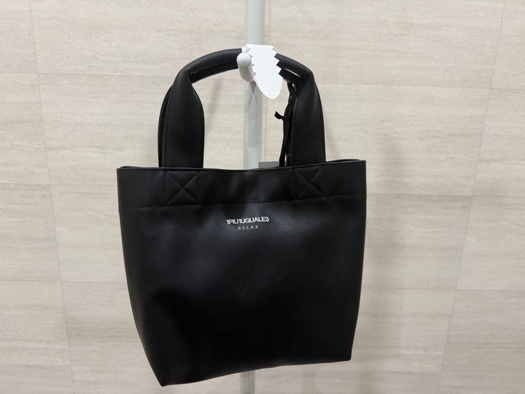 アルゴン様1PIU1UGUALE3RELAXサークルロゴハンドバッグトートバッグ