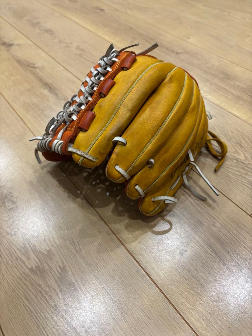 イ*匹様 NIKE一般内野手グローブ！廃盤品！限定モデル！