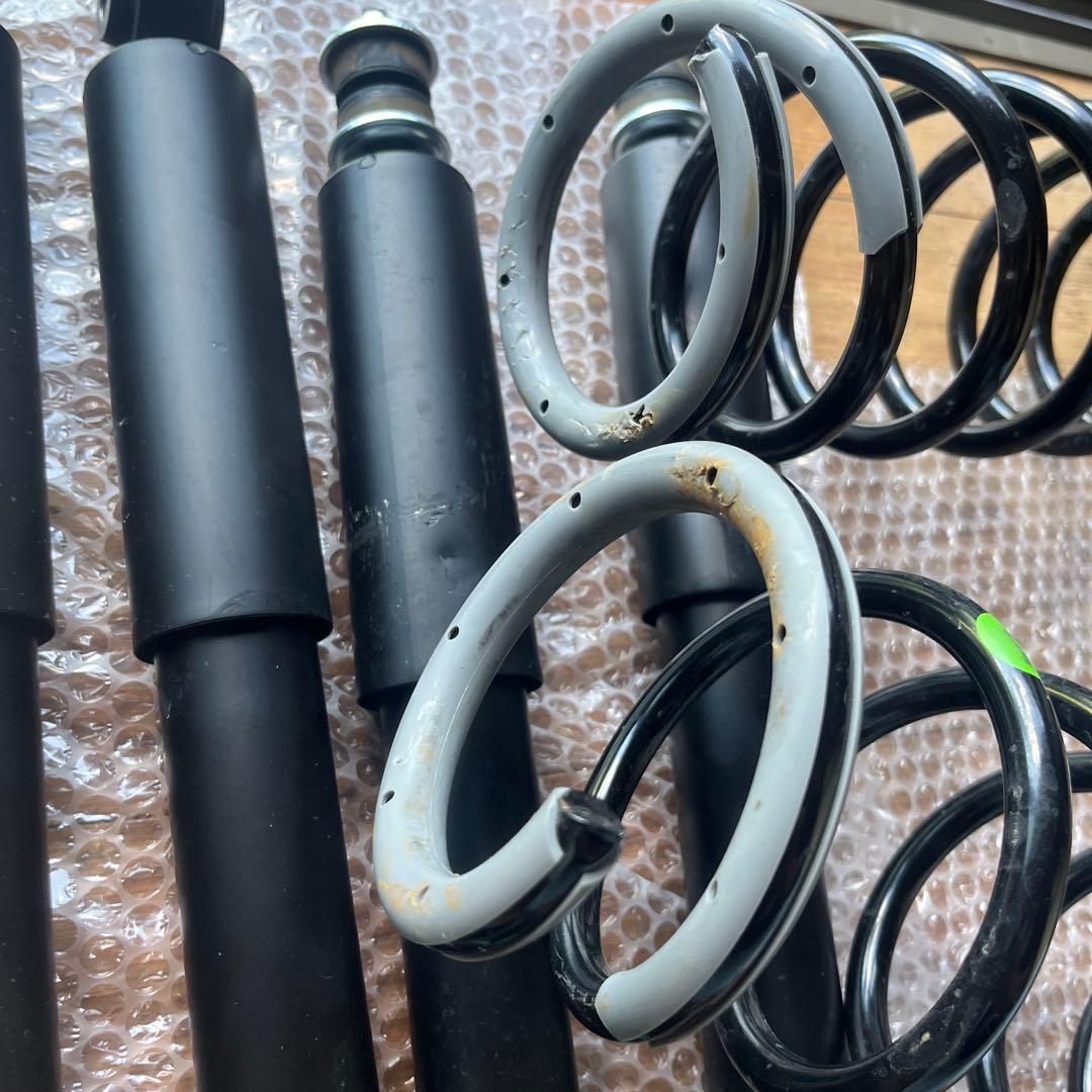 ※明日削除予定　ジムニー　シエラ　JB74 サスペンション　スプリング一式