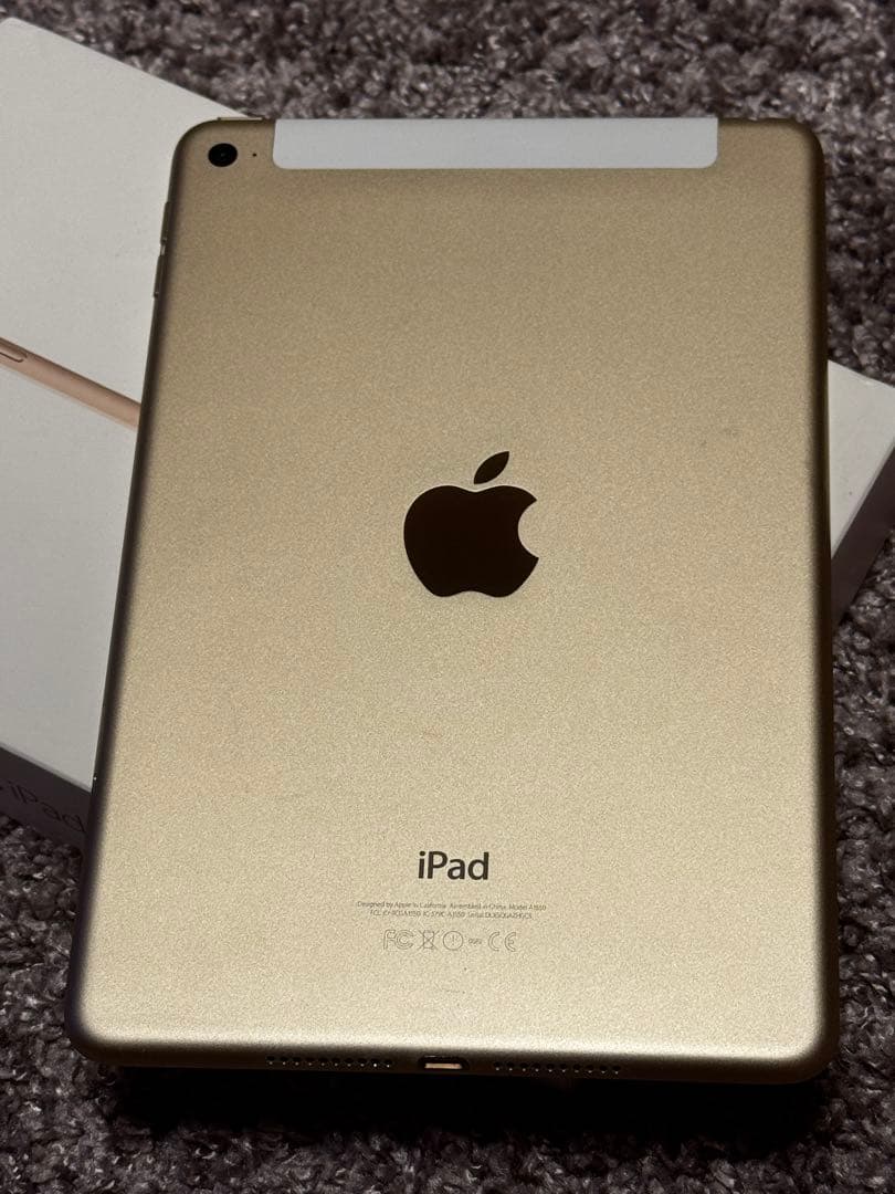 iPad mini4 MNWG2J/A 32GB セルラー