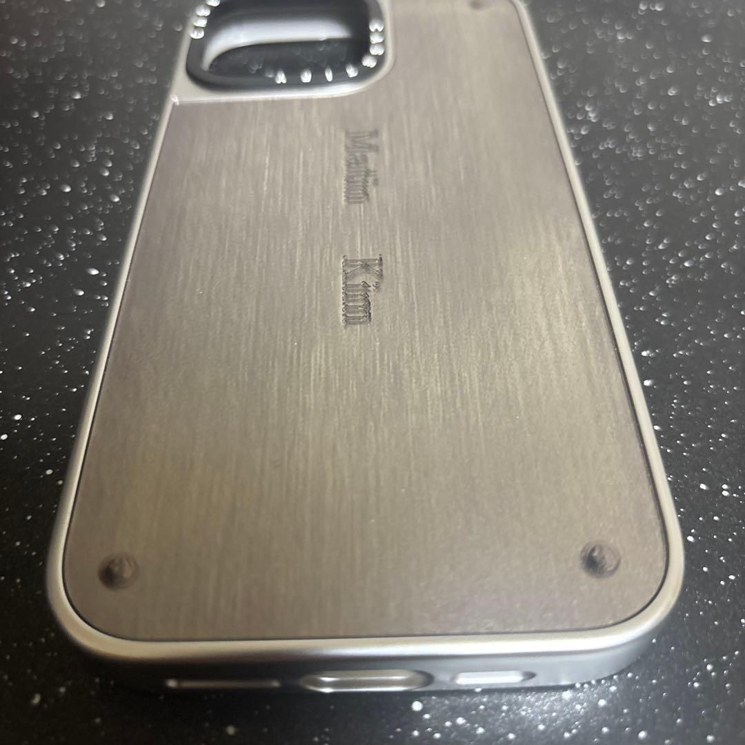 iPhoneアクセサリー matin kim signature case 16promax